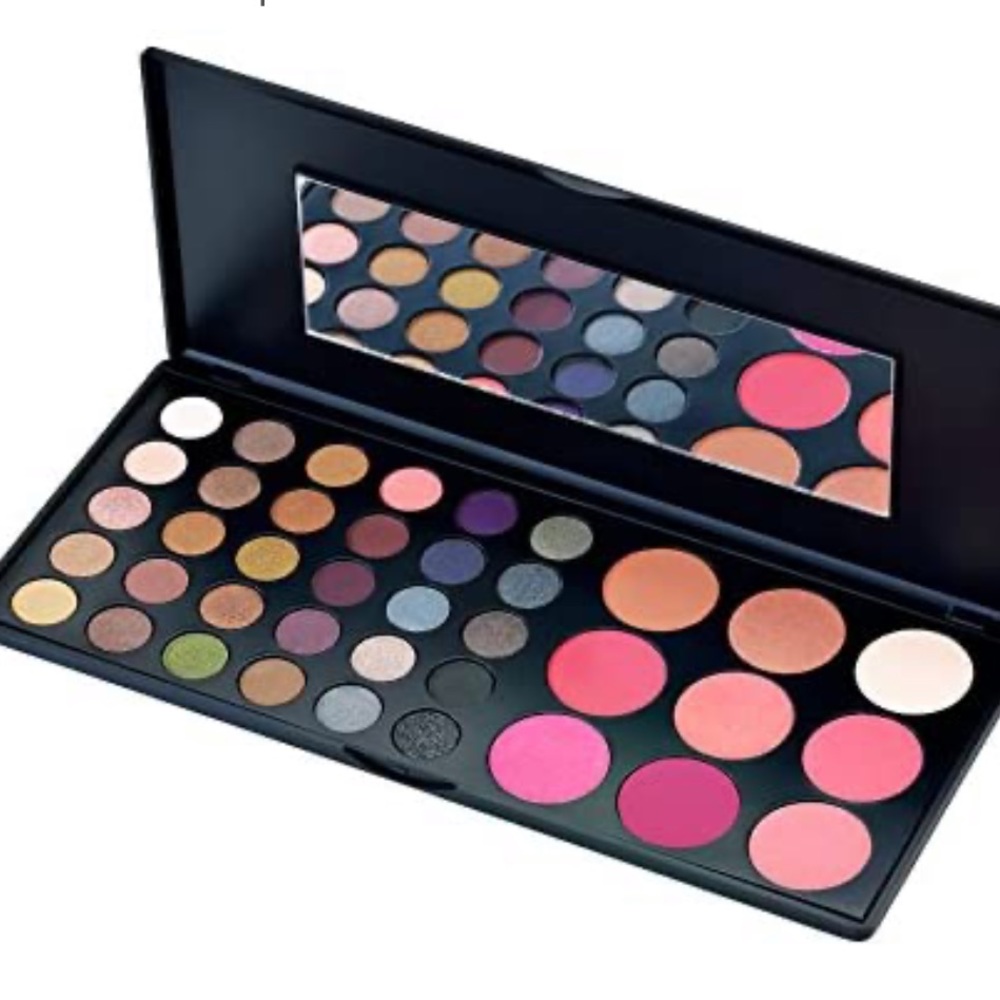BH Cosmetics Special Occasion Palette - Picture 2 of 6